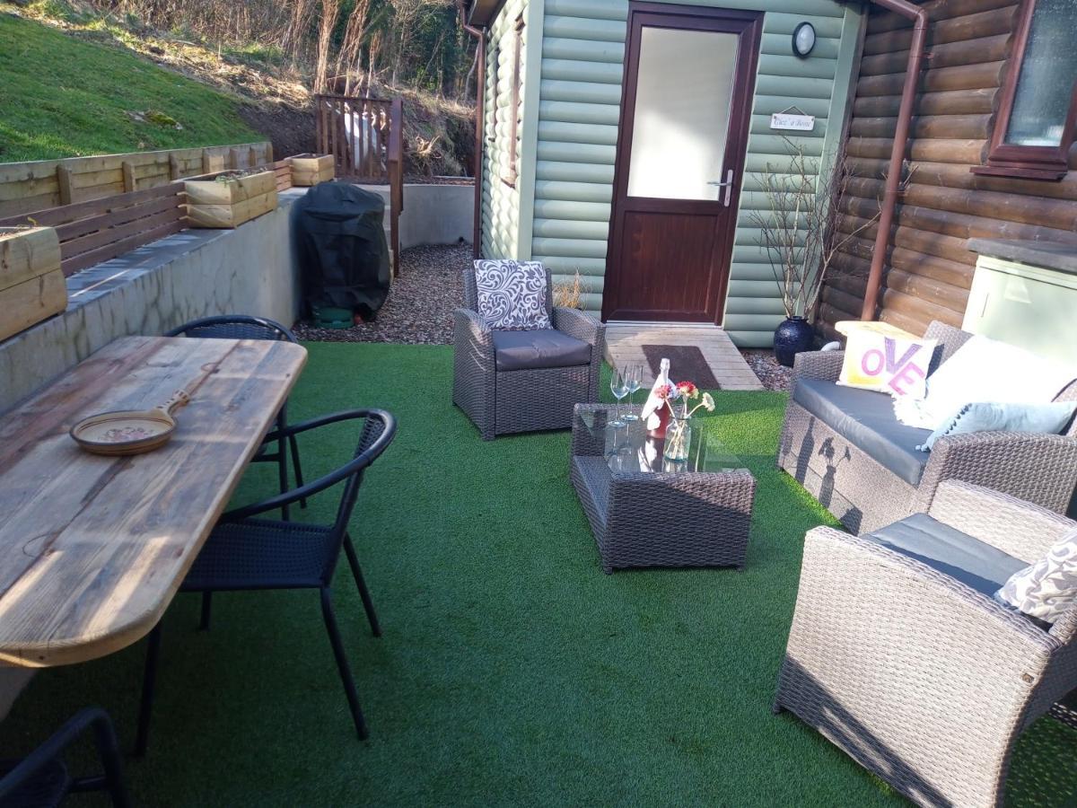 Charming Lodge Cosy Comfortable Ideal Location Blairgowrie and Rattray Exterior photo